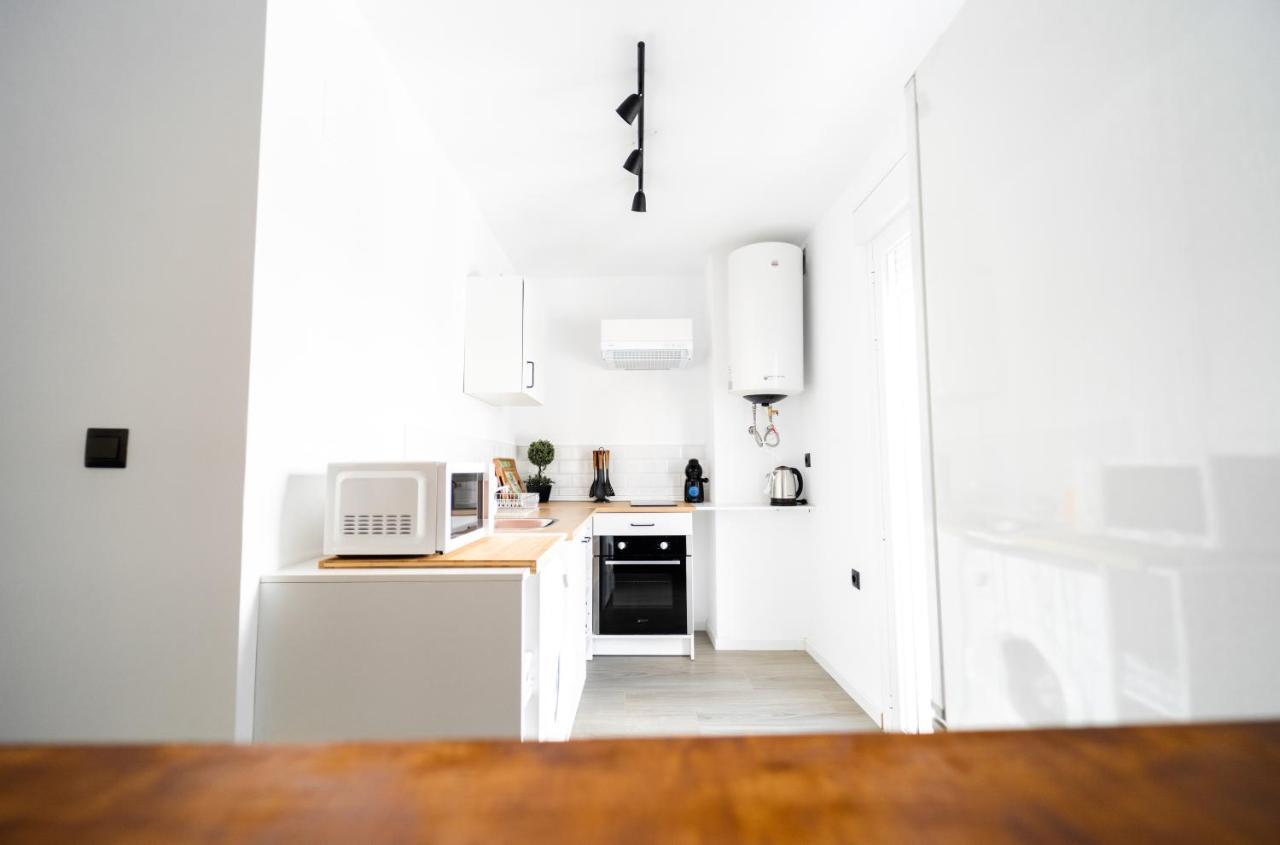 רונדה Apartamentos La Encarnacion מראה חיצוני תמונה