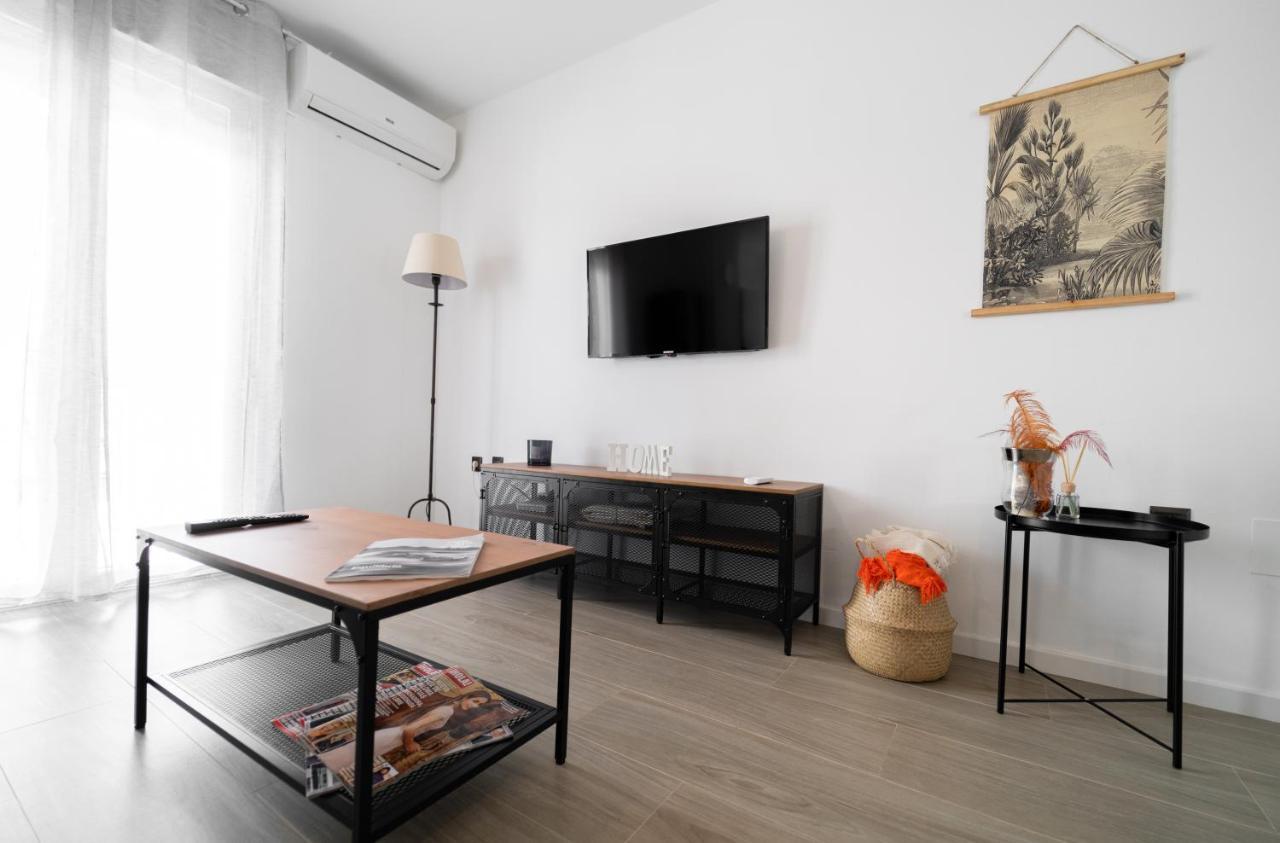 רונדה Apartamentos La Encarnacion מראה חיצוני תמונה